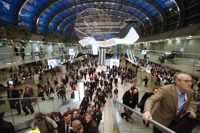 Schon die EuroShop 2014 lockte viele Besucher nach Düsseldorf. (Foto: Messe Düsseldorf / ctillmann)