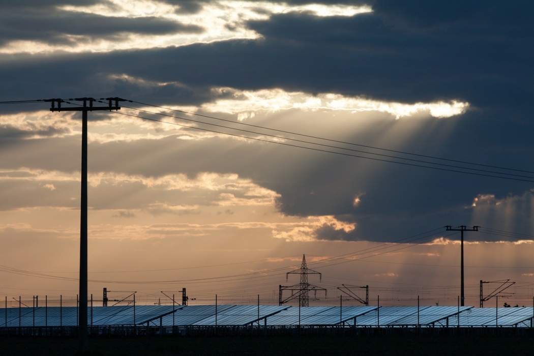 Die Bemühungen der Bundesregierung beim Klimaschutz werden laut einer neuen Studie den jüngsten Beschlüssen des Klimaschutzgipfels von Paris bei weitem nicht gerecht. (Foto: pixabay)