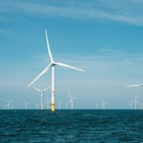 Offshore-Windkraftanlagen tragen maßgeblich zum Rekordanteil der Erneuerbaren Energien in Deutschland bei.(Foto: Unsplash)